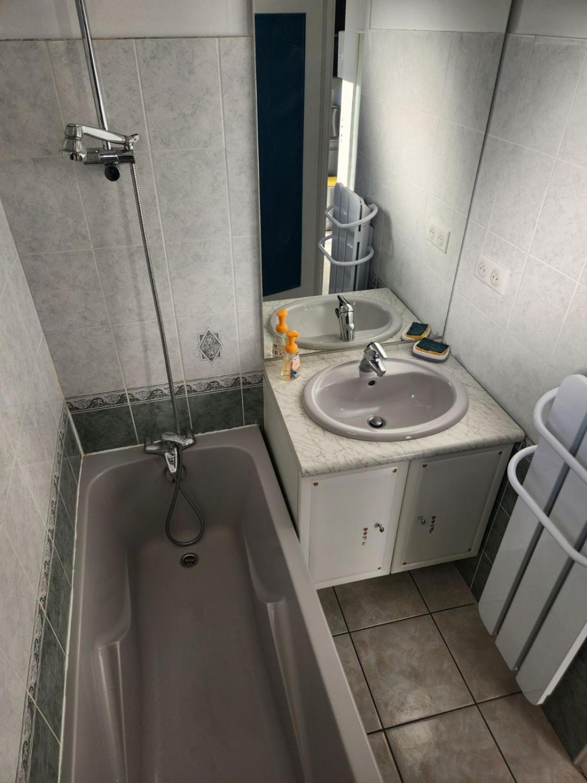 Logement Cosy Au Coeur D'Oradour Exteriér fotografie